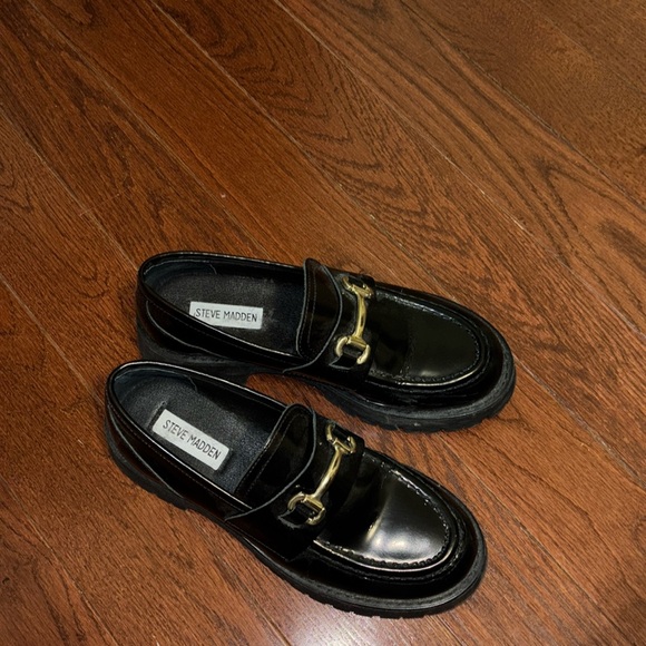 Steve Madden loafer - Picture 2 of 4